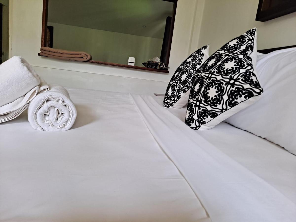 The Beach Boutique Resort Ban Pak Nam Pran Eksteriør bilde